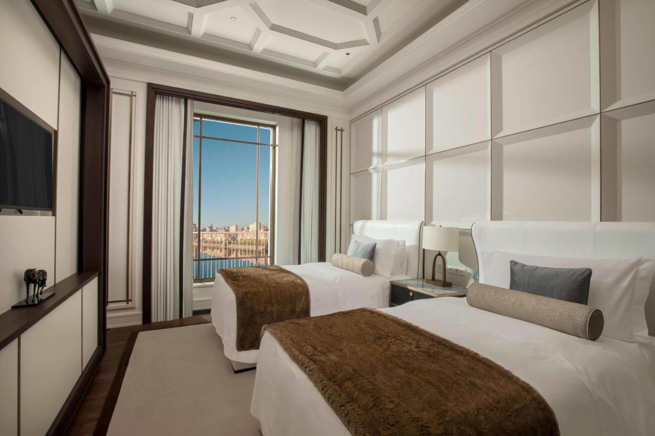 Готель The St. Regis Astana Екстер'єр фото